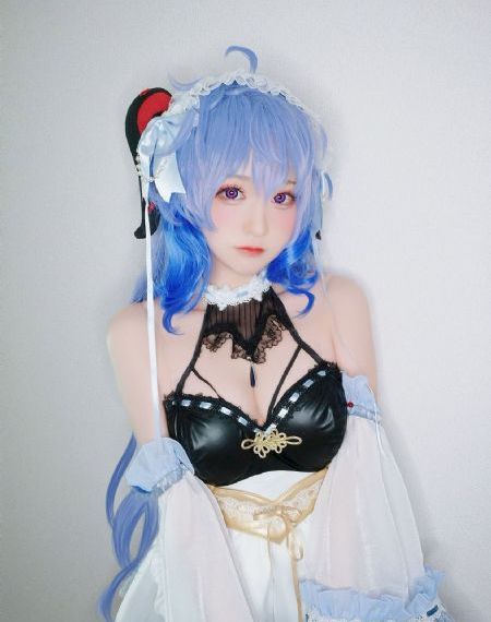 年轻的女教师2