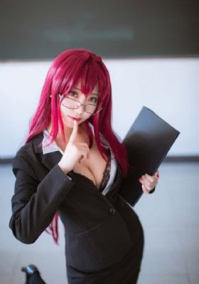 迪拜的女孩